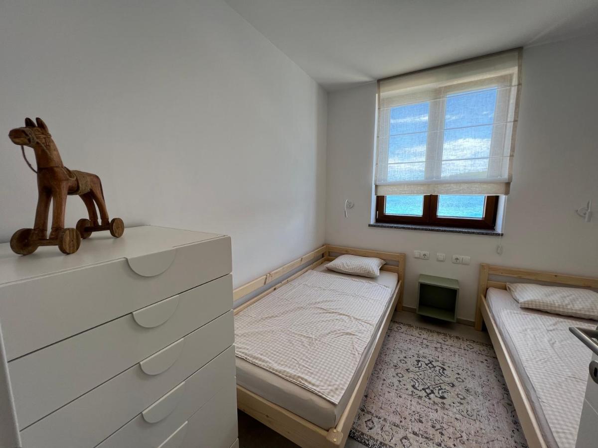 Apartment Suzana Tisno Eksteriør billede